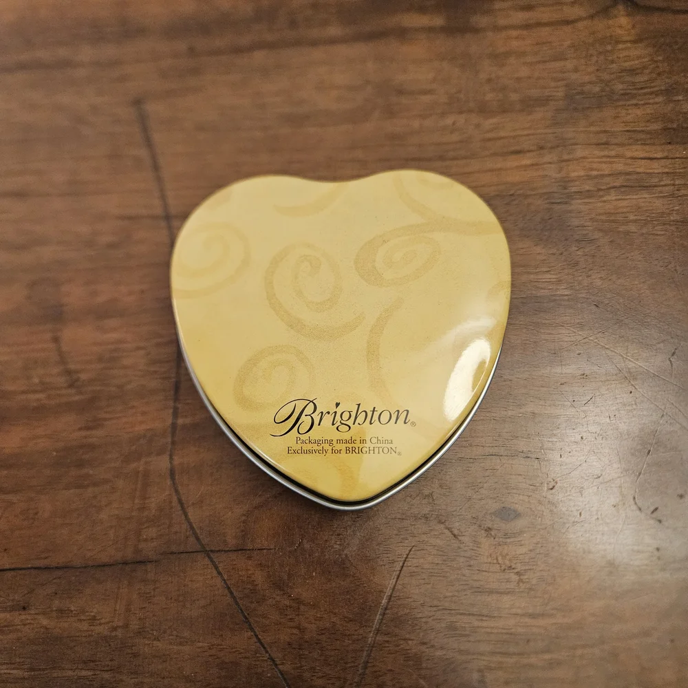 BRIGHTON JEWELRY TIN TRINKET BOX HEART-SHAPED